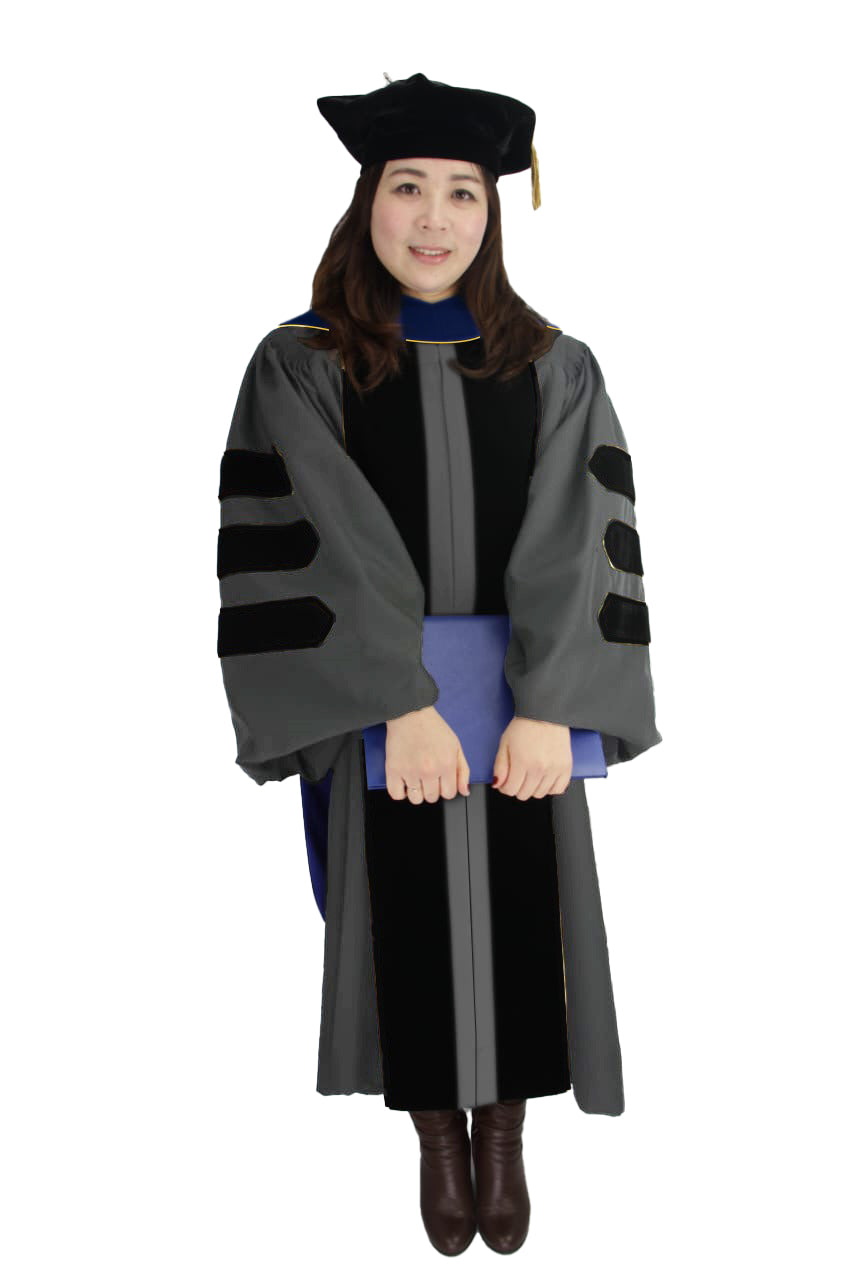 Doctoral Regalia Package for UC San Diego Graduation