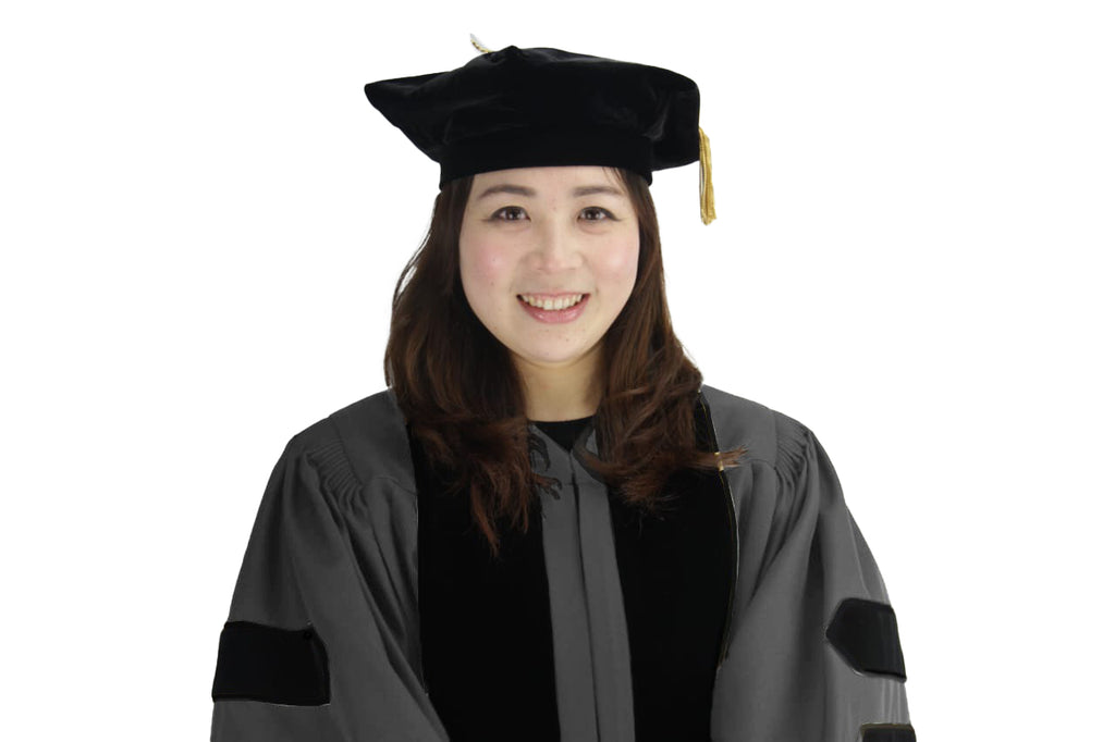 Doctoral Regalia Package for UC San Diego Graduation